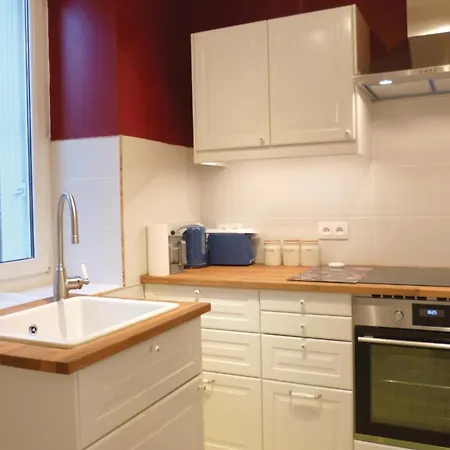 2 Bedroom Cozy In Bocage Le Bény-Bocage