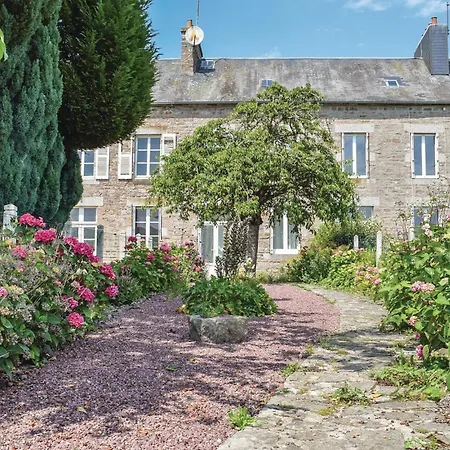 Holiday home 2 Bedroom Cozy Home In Le Beny Bocage Le Beny-Bocage